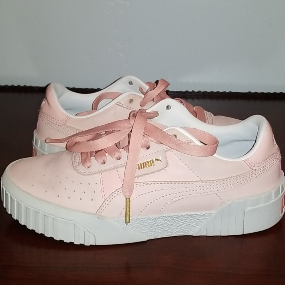 Cali pink Pumas